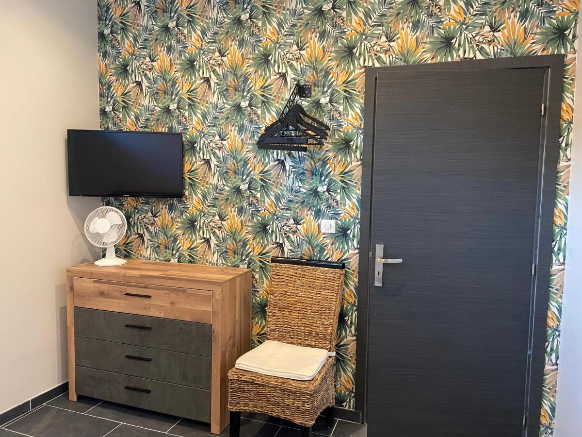 Chambre Tout Confort Avec Commodites Espace Repas Wifi Parking วีเมอเรอ ภายนอก รูปภาพ