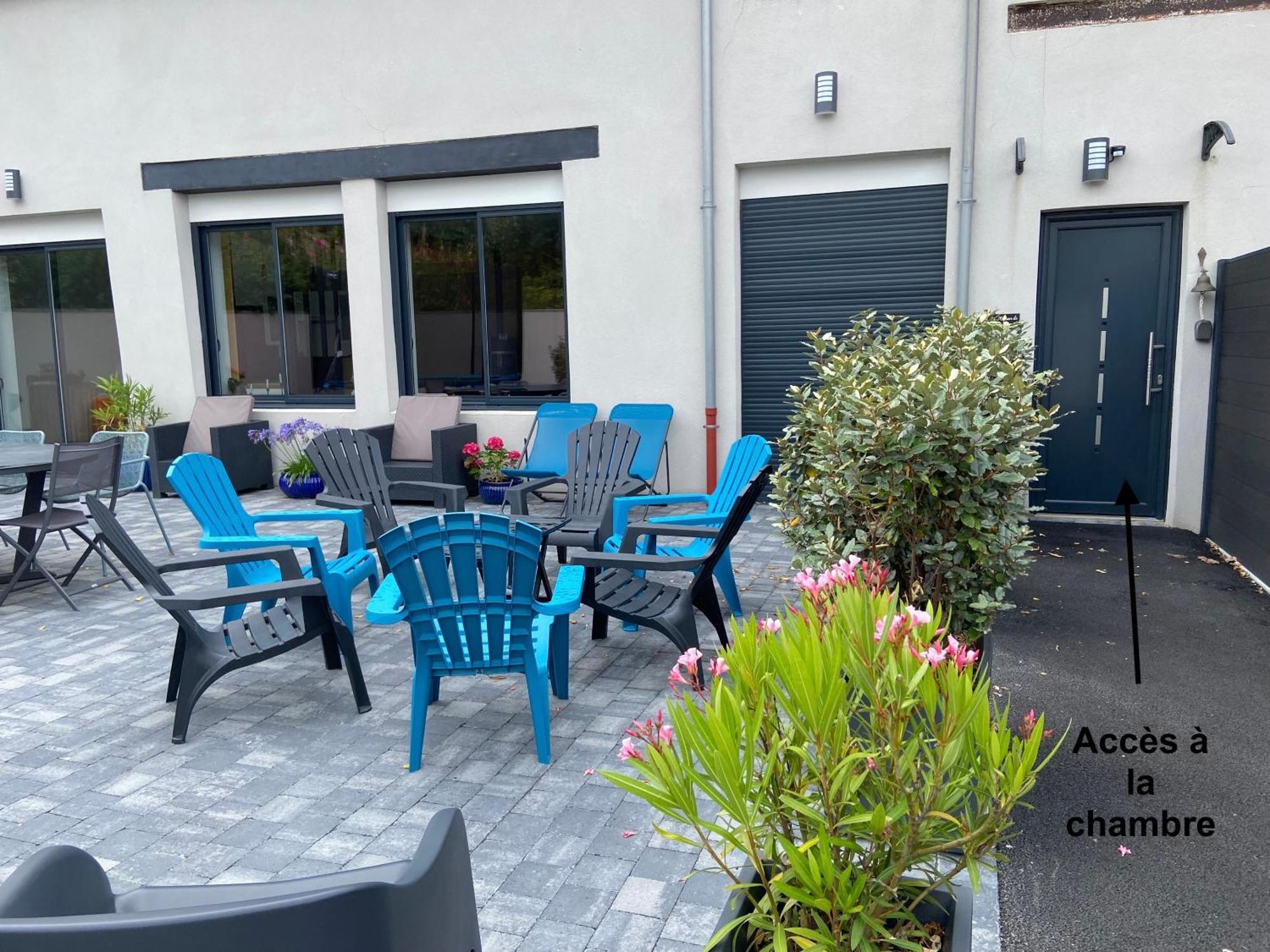 Chambre Tout Confort Avec Commodites Espace Repas Wifi Parking วีเมอเรอ ภายนอก รูปภาพ